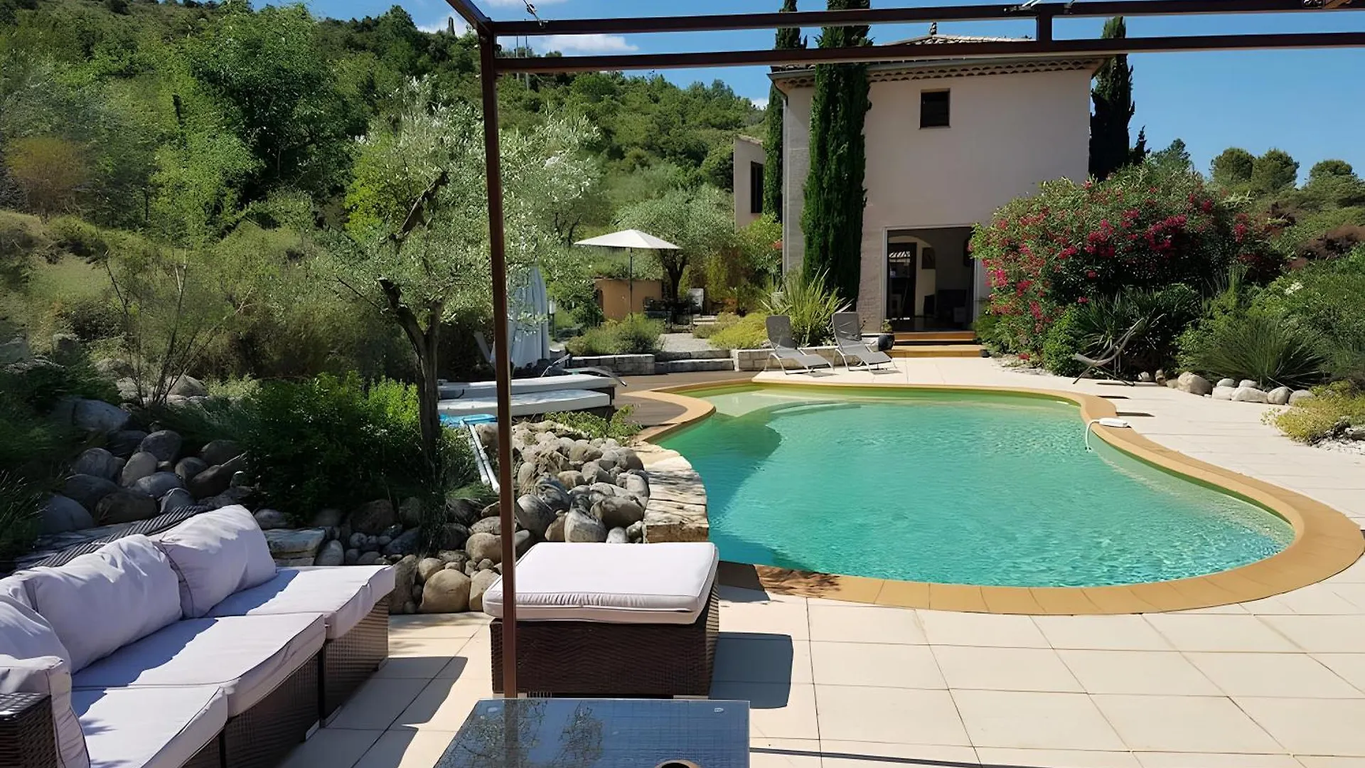 Holiday home Gite Provencal Grospierres