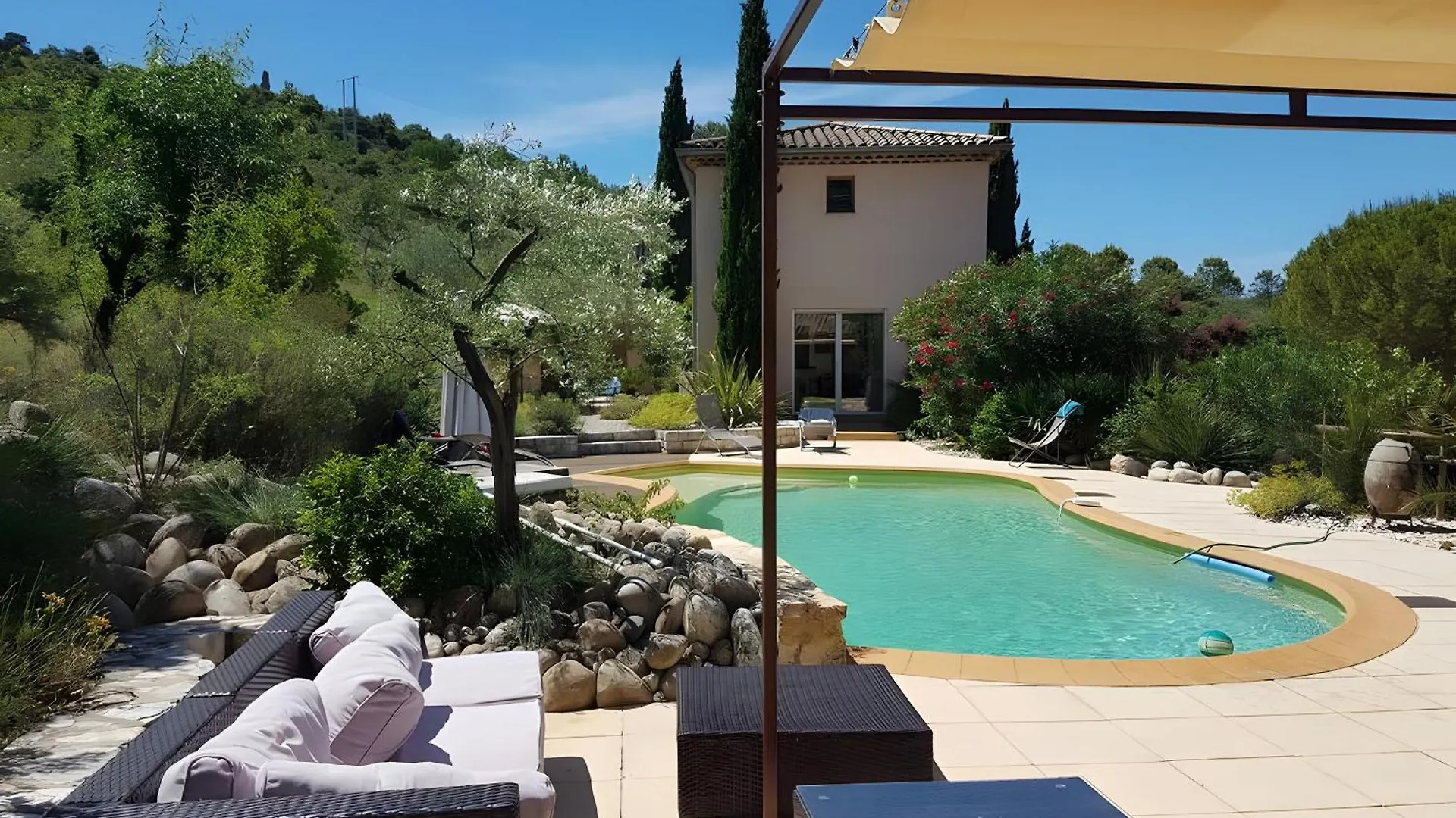 Gite Provencal Grospierres